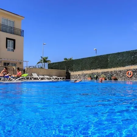 Apartment Spacious 3Br Condo With ,Communal Pool, Kids Park In Costa Adeje By Aqua Vista Tenerife