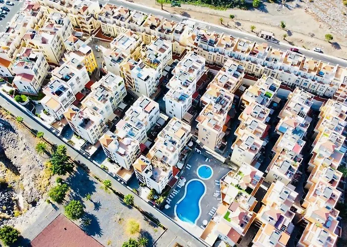 Family 3br,communal Pool, Kids Park アパート *