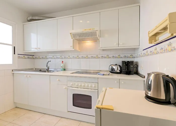 Family 3br,communal Pool, Kids Park Apartmán *