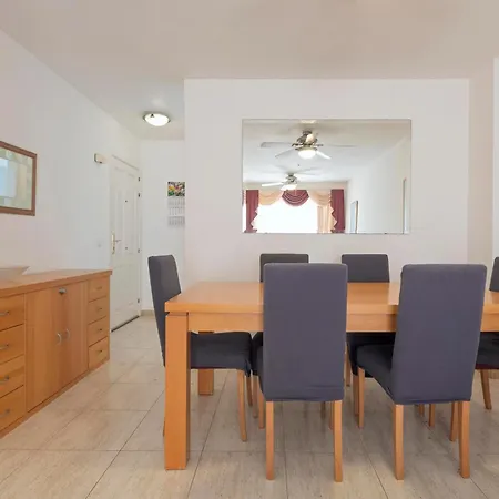 Family 3br,communal Pool, Kids Park Callao Salvaje